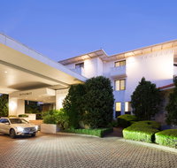 Ramada by Wyndham Diplomat Canberra - Accommodation Brunswick Heads