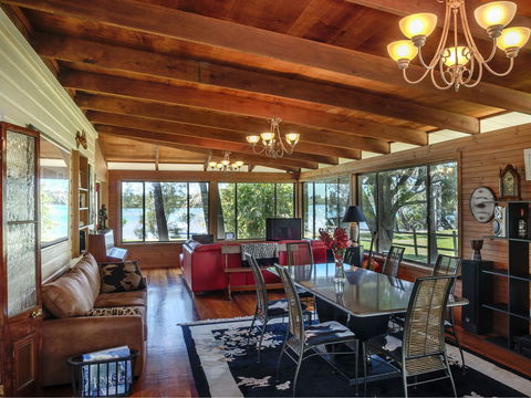 Riverside Holiday Retreat Yamba - Accommodation Brunswick Heads 2