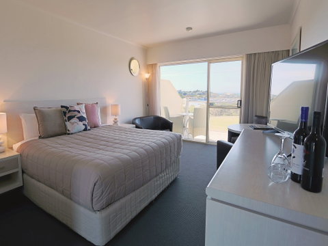 Robe Harbour View Motel - Accommodation Brunswick Heads 1
