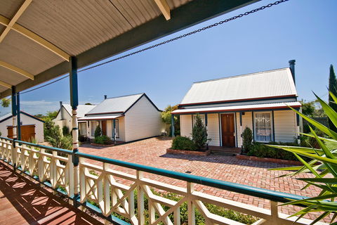 Torquay 1903 Period Cottages - Accommodation Brunswick Heads 0