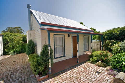 Torquay 1903 Period Cottages - Accommodation Brunswick Heads 1
