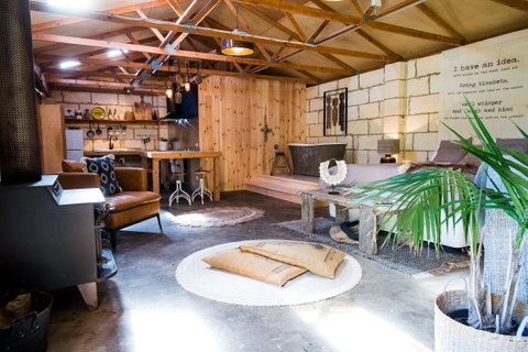 Trader Jack's - Accommodation Brunswick Heads 2