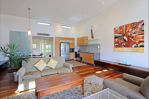 Beach Villa 17, East On Byron - Accommodation Brunswick Heads 0