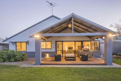 Dave's Digs - Accommodation Brunswick Heads 0