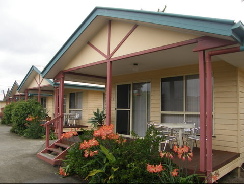 Dolphin Sands Holiday Villas - Accommodation Brunswick Heads 0