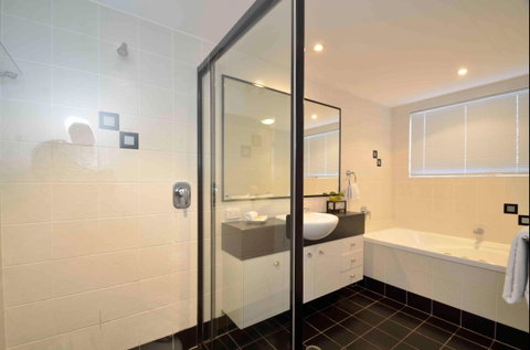 Myconos Resort - Accommodation Brunswick Heads 0