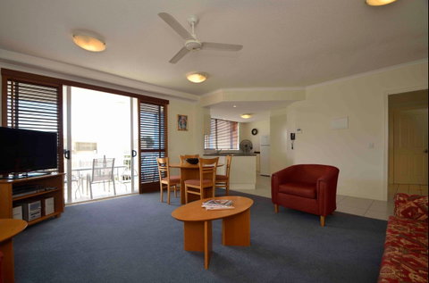 Myconos Resort - Accommodation Brunswick Heads 2