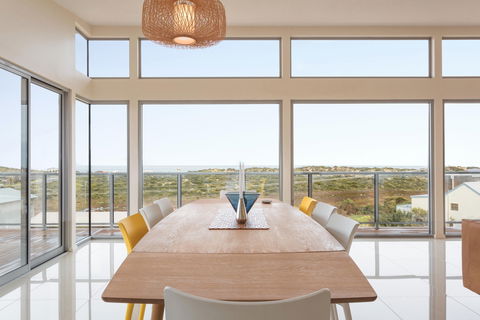 Neighbour Avenue - Accommodation Brunswick Heads 1