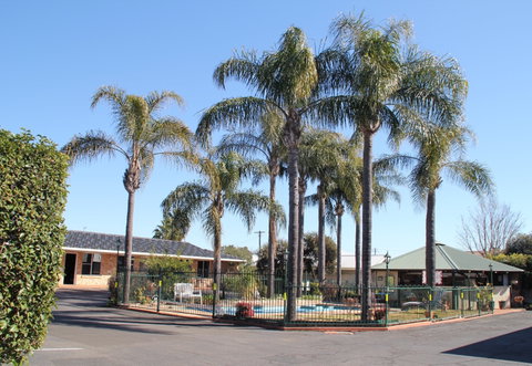 Town And Country Motor Inn - Tamworth - Accommodation Brunswick Heads 0