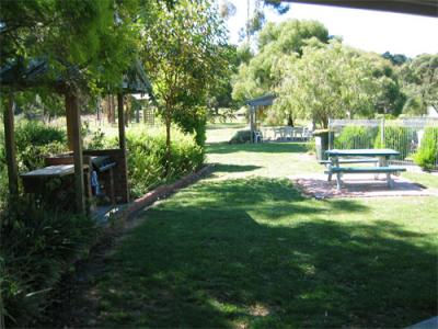 Aristocrat Waurnvale Motel - Accommodation Brunswick Heads 5