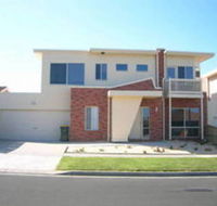 Le Manor - Accommodation Brunswick Heads