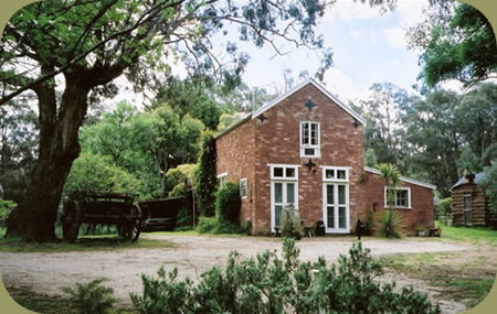 Claremont Coach House - Accommodation Brunswick Heads 0