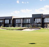 Golf Retreats Torquay - Accommodation Brunswick Heads