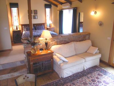 Wombat Hills Cottages - Accommodation Brunswick Heads 1