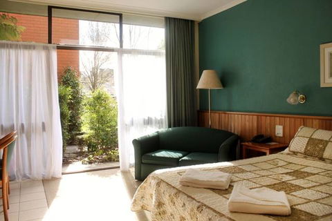 Moe Motor Inn - Accommodation Brunswick Heads 2