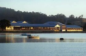 Tidal Waters Resort St Helens - Accommodation Brunswick Heads 1