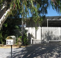 Beach Units Tannum Sands - Accommodation Brunswick Heads