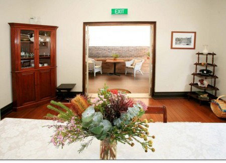 The Bank Guest House & Tellers Restaurant - Accommodation Brunswick Heads 4