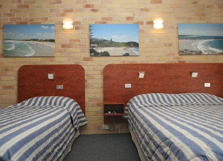 Yamba Beach Motel - Accommodation Brunswick Heads 4