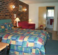 Esk Wivenhoe Motor Inn - Accommodation Brunswick Heads