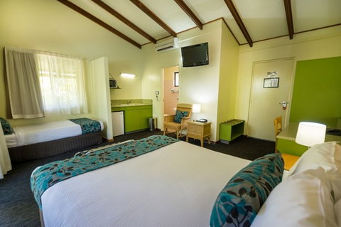 Palms City Resort - Accommodation Brunswick Heads 1