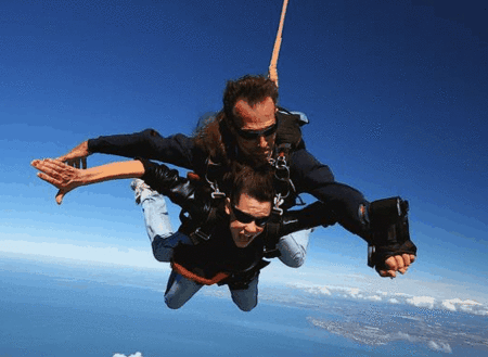 OzSkydiving - Accommodation Brunswick Heads