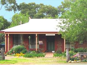 Strathalbyn SA Accommodation Brunswick Heads