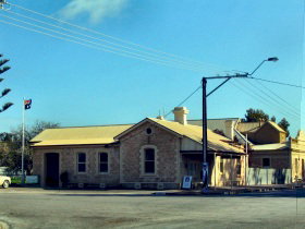 Southern Yorke Peninsula Visitor Centre In The Old Post Office - Accommodation Brunswick Heads 0