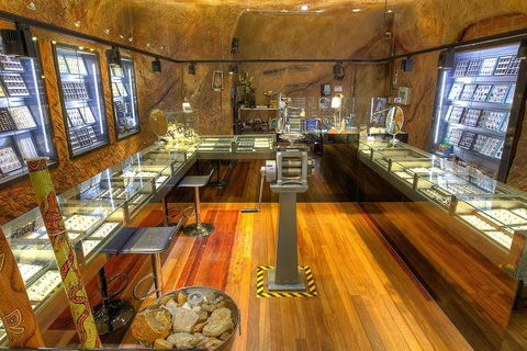 Unique Opal And Diamond Mine  - The Underground Opal Mine - Accommodation Brunswick Heads 3