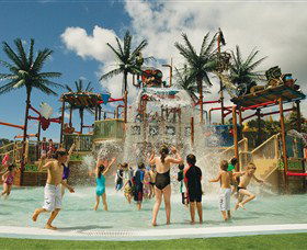 Wet 'n' Wild Water World - Accommodation Brunswick Heads 0