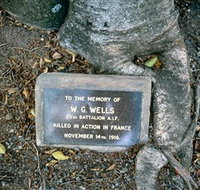 Eumundi War Memorial - Accommodation Brunswick Heads