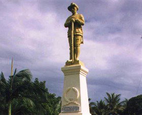 Port Douglas War Memorial - Accommodation Brunswick Heads 0
