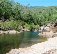 Mount Elliot Bowling Green Bay National Park - Accommodation Brunswick Heads