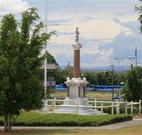 Booval War Memorial - Accommodation Brunswick Heads