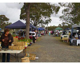 Nikenbah Markets - Accommodation Brunswick Heads 0