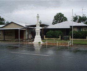 Finch Hatton War Memorial - Accommodation Brunswick Heads 0