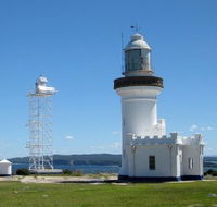 Point Perpendicular Lighthouse and Lookout - Accommodation Brunswick Heads