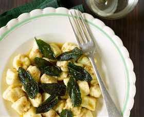 A Tavola! Cooking School At Pizzini Wines - Accommodation Brunswick Heads 4