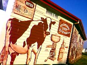 Historical Mural Series - Accommodation Brunswick Heads 2