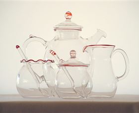 Peter Minson Art Glass - Accommodation Brunswick Heads 1