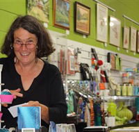 Artists on Parade Art Gallery - Accommodation Brunswick Heads