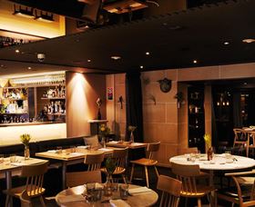 The Governor's Table Bar & Dining - Accommodation Brunswick Heads 1