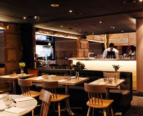 The Governor's Table Bar & Dining - Accommodation Brunswick Heads 0