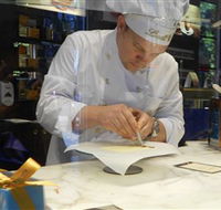 Lindt Chocolate Caf Martin Place - Accommodation Brunswick Heads