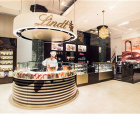 Lindt Chocolate CafÃ© Martin Place - Accommodation Brunswick Heads 2