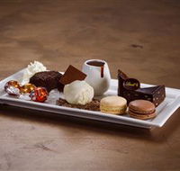 Lindt Chocolate Caf Cockle Bay - Accommodation Brunswick Heads