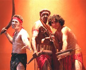 Walangari Karntawarra And Diramu Aboriginal Dance And Didgeridoo - Accommodation Brunswick Heads 1