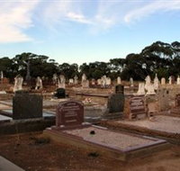Langhorne Creek Cemetery - Accommodation Brunswick Heads
