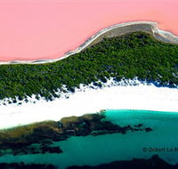 Lake Hillier - Accommodation Brunswick Heads
