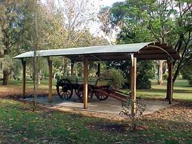 Umpherston Sinkhole - Accommodation Brunswick Heads 2